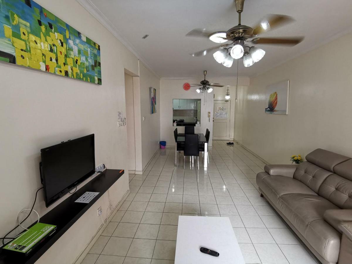 Jack'S Condoapartment @ Marina Court Resort Condominium Kota Kinabalu Exterior photo