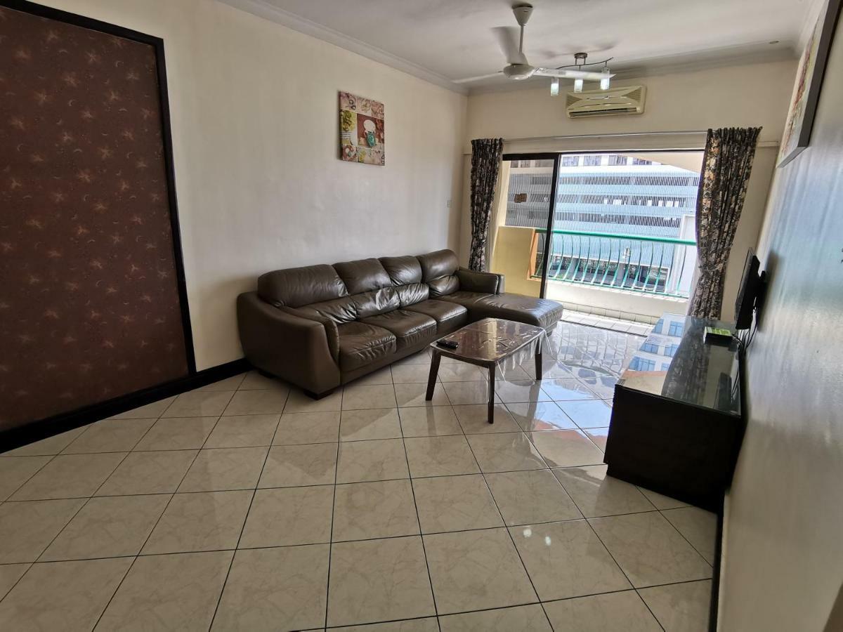 Jack'S Condoapartment @ Marina Court Resort Condominium Kota Kinabalu Exterior photo