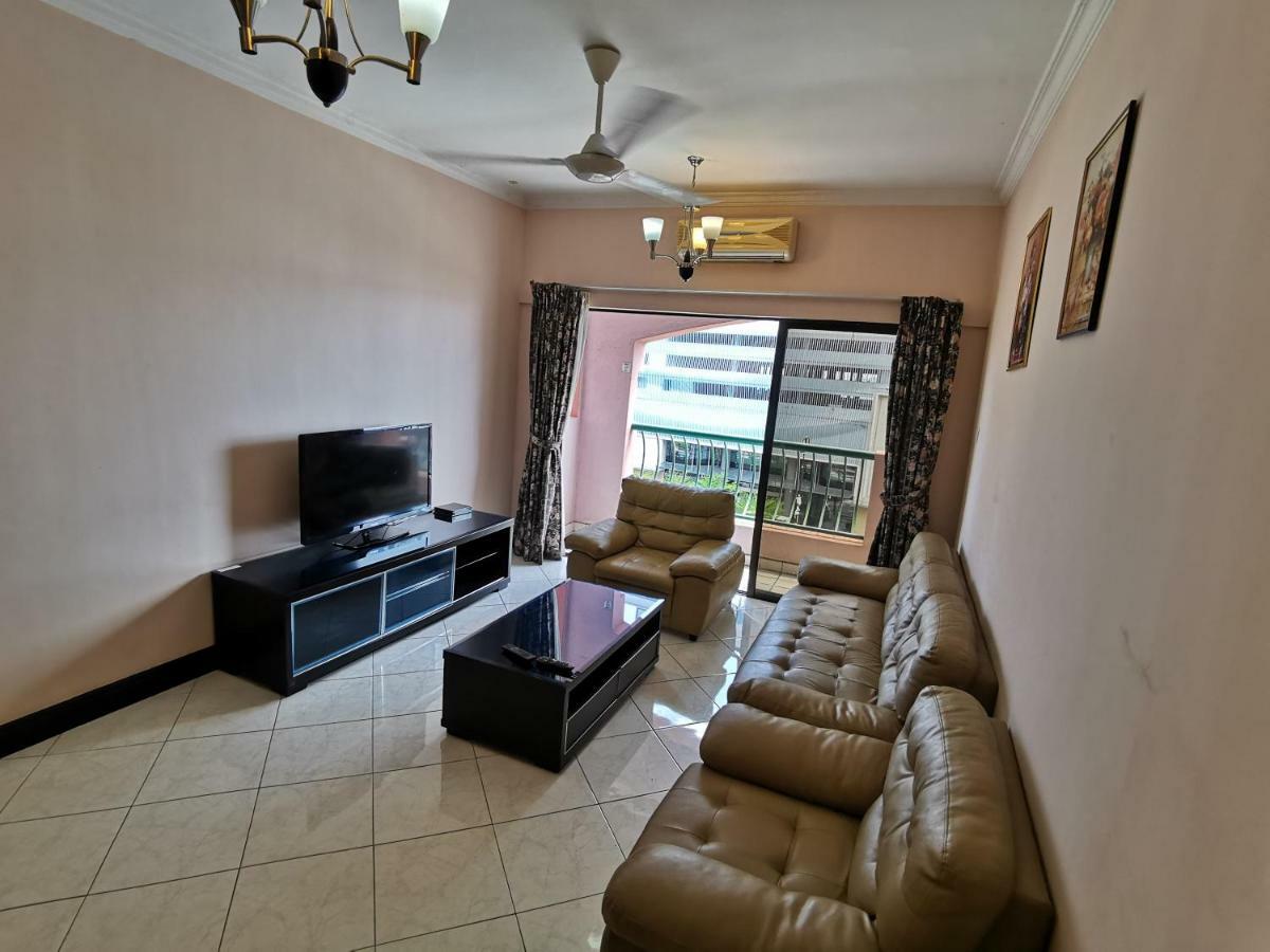 Jack'S Condoapartment @ Marina Court Resort Condominium Kota Kinabalu Exterior photo
